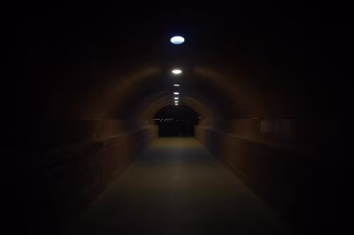 必看！2025年共9个AI写论文神器大集合